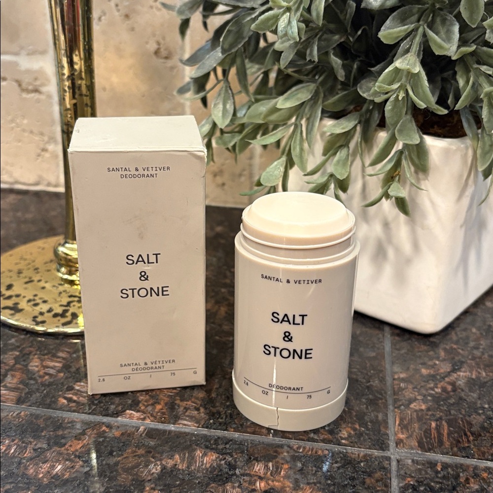 Salt & Stone Santal & Vetiver Deodorant Brand new in box